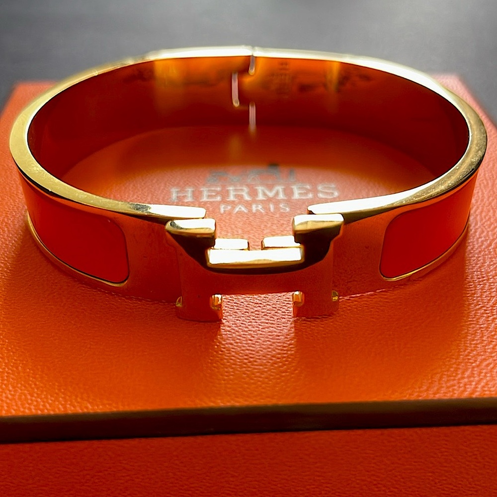 Hermes Clic H bracelet Gold and Orange Jewelry Collection
